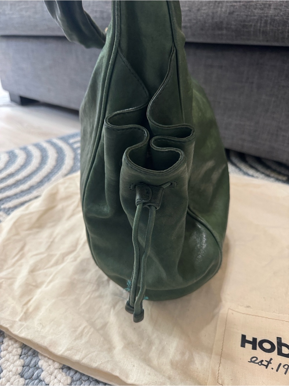 HOBO International Green Leather Slouchy Shoulder Bag Brass Hardware - Picture 5 of 13